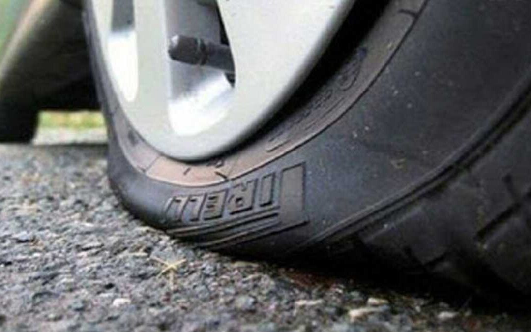 Coup de pompe et pneu crevé
